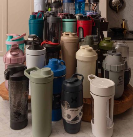 Shaker Bottle (3 in 1) Protein Powder Blender Bottle, Protein Shaker Bottle for Gym, Fitness Sports Protein Mixer Bottle, Water Bottle, Gym Sports Water Bottles Shaker Cup Gym Nutrition Blender Cup