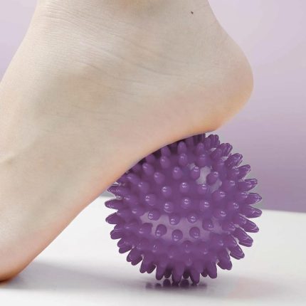 PVC Spiked Massage Ball Muscle Massage Ball Hand Foot Exercise Ball Portable Physiotherapy Pain Relief 7.5cm Purple The Pack