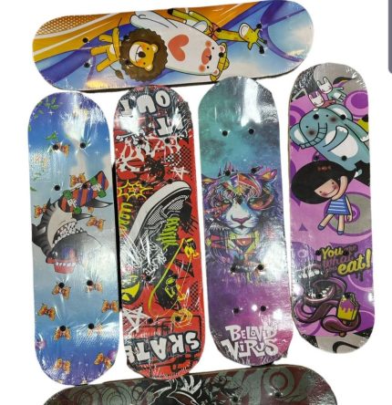 Cartoon Wood Skateboard Skating Board Lightweight Board Cool Skate Board for Beginner/Kids/Teens/Adult and Return Gift Item
