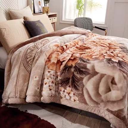 Luxury Plush Coral Blanket - Heavyweight Reversible Bedspread Suitable for - Use, Soft Warm Bed for Couch, Camping & Travel, Machine Washable Cozy Bedding
