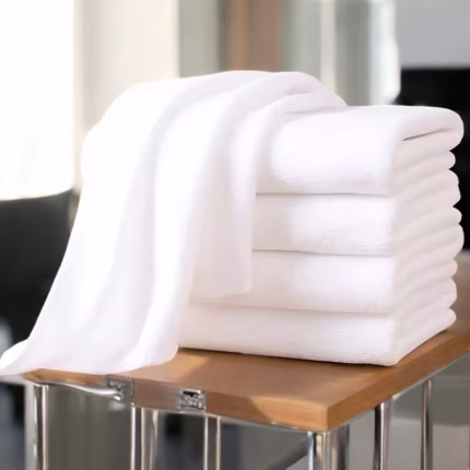 A Set of 6 Extra-Large, Ultra-Soft Bath Towels That Are Quick-Drying, Thick, And Durable, Suitable for Various Uses in The Bathroom And for Travel